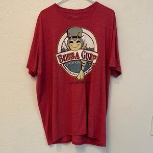 Red Short Sleeve Tee with Vintage”Bubba Gump Shrimp” from the movie Forr…